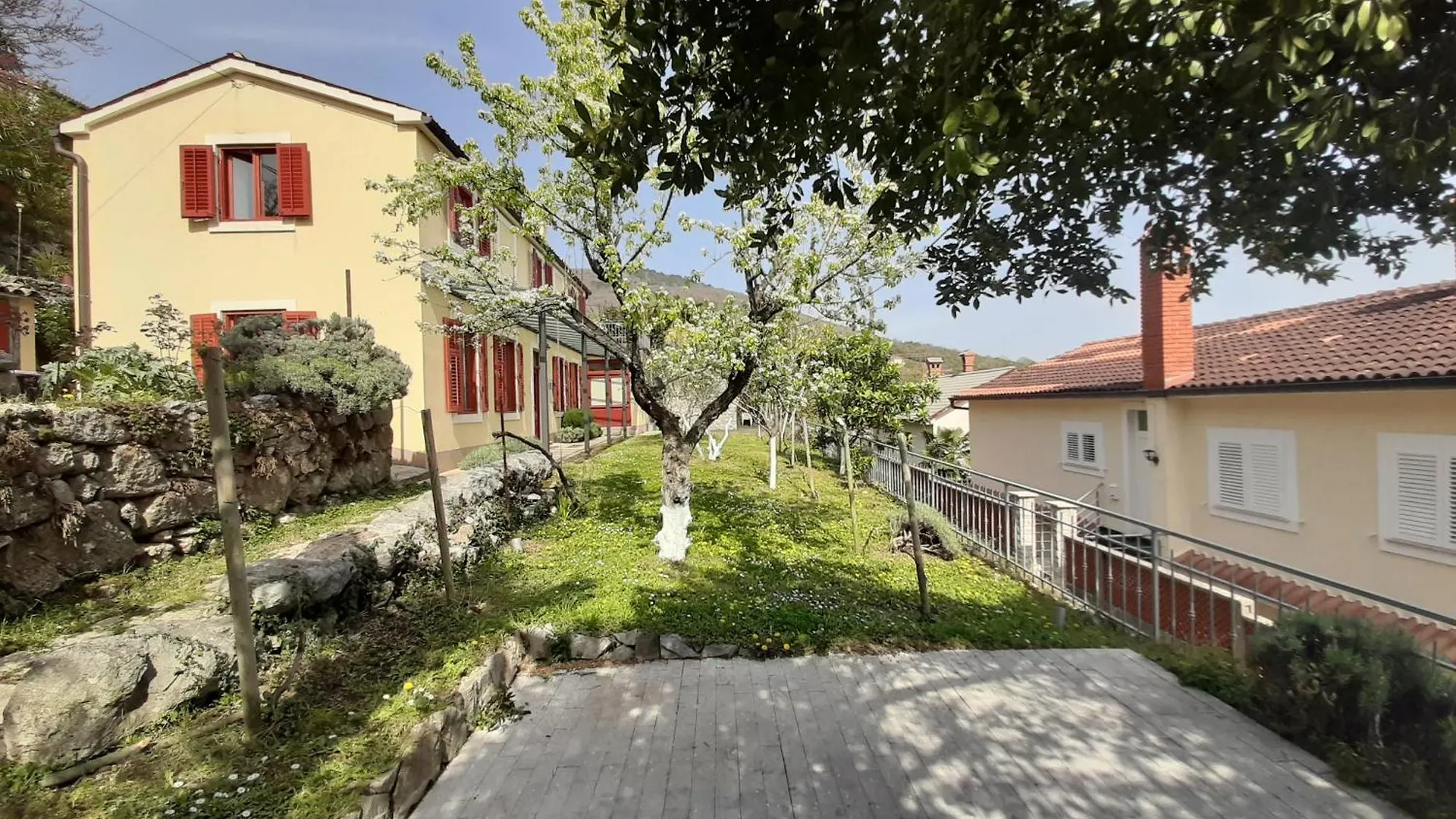 Apartment Pomalo - Home In Opatija Croatia